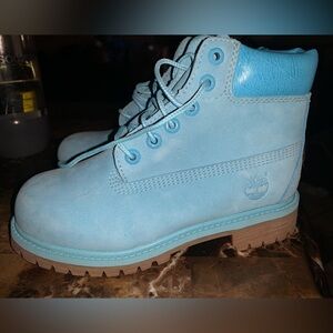 Timberland Light Blue Nubuck Boots – Kids US 1 / EU 32.5